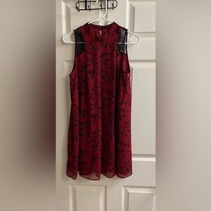 BCBGENERATION~Elegant Floral Sleeveless Dress - Red and Black~SM